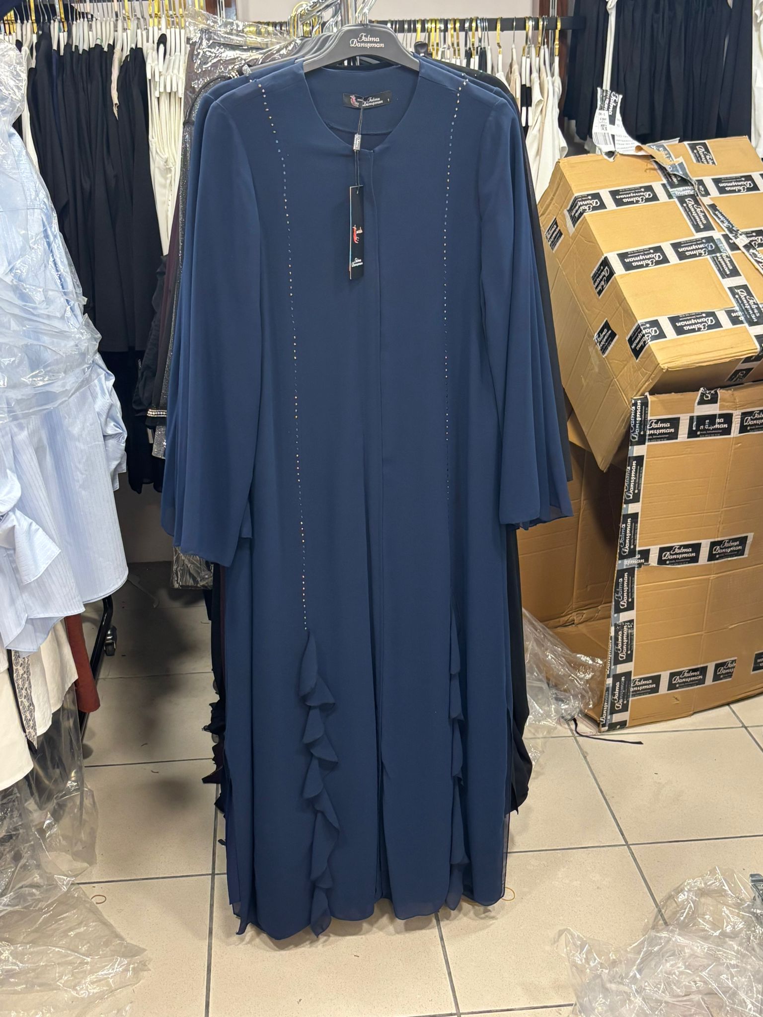 Şerit Taşlı Ferace Siyah