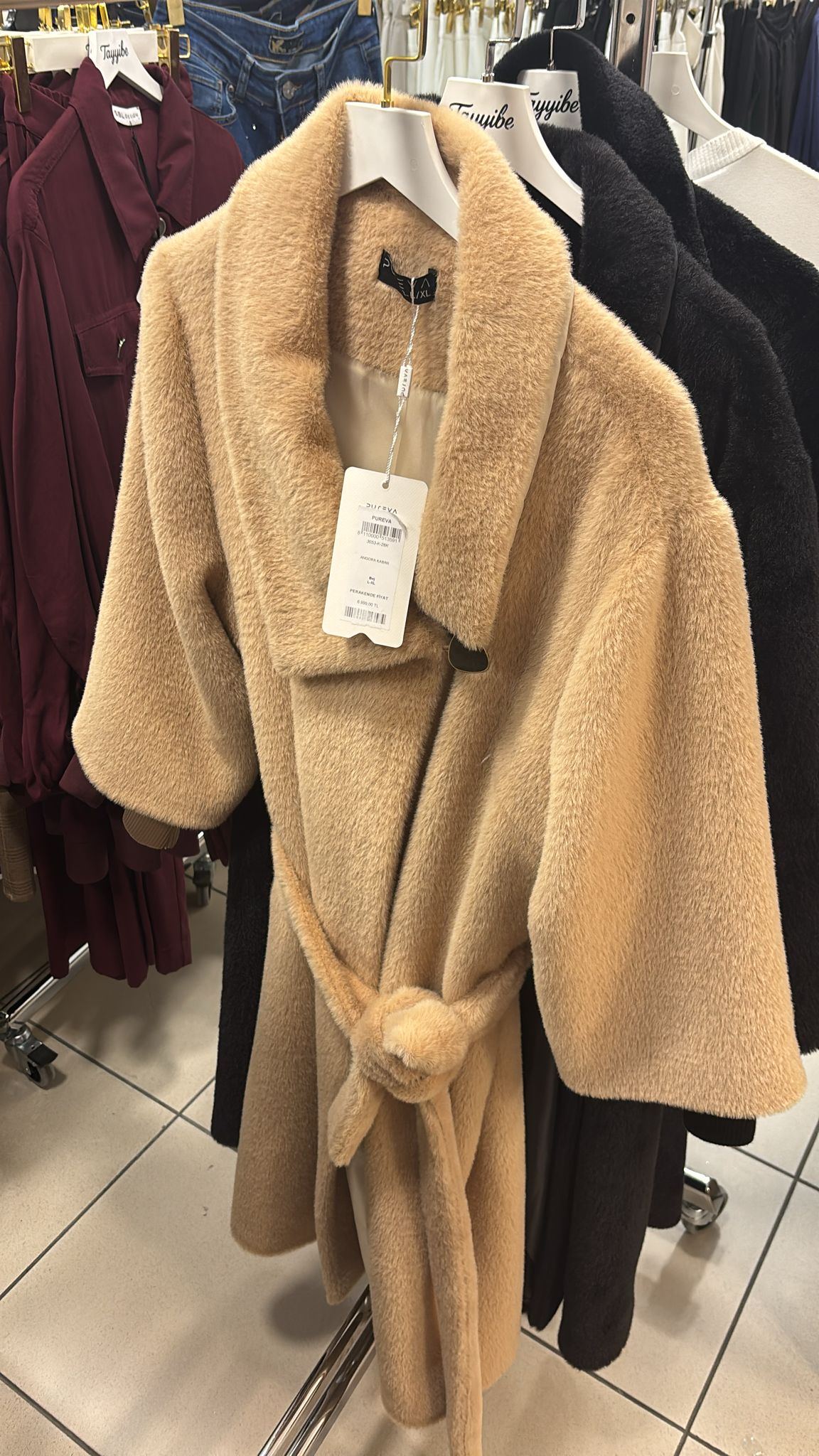 PUREVA Angora Kaban Siyah