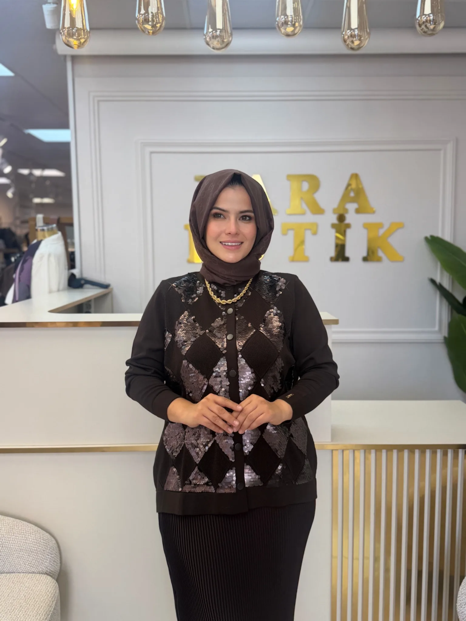 NİLİWİ MERSERİZE  PAYETLİ HIRKA Kahverengi