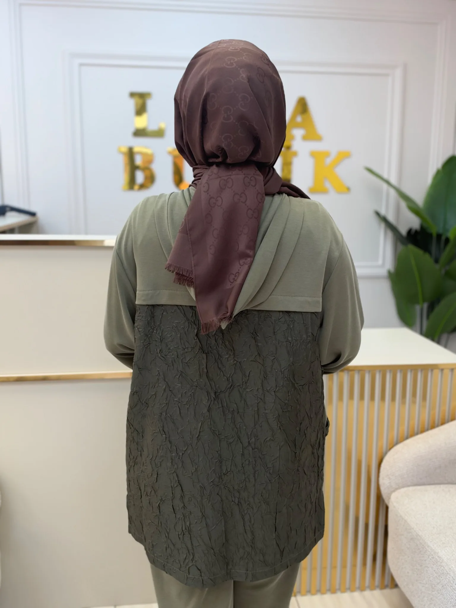 KAPÜŞON DETAYLI FERMUARLI TAKIM Haki Yeşili 3