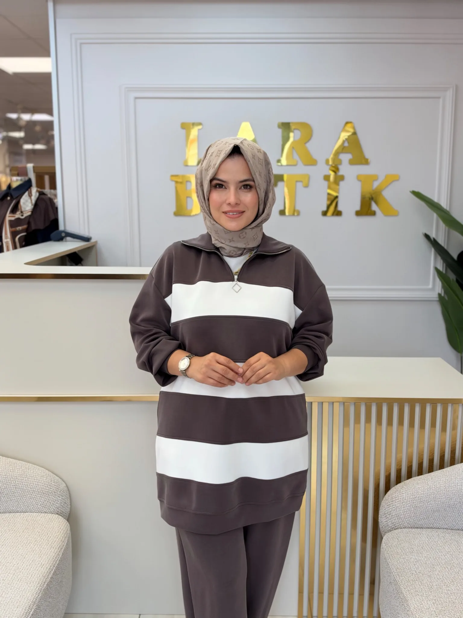 ÇİZGİ DETAYLI SPOR TAKIM Kahverengi 3
