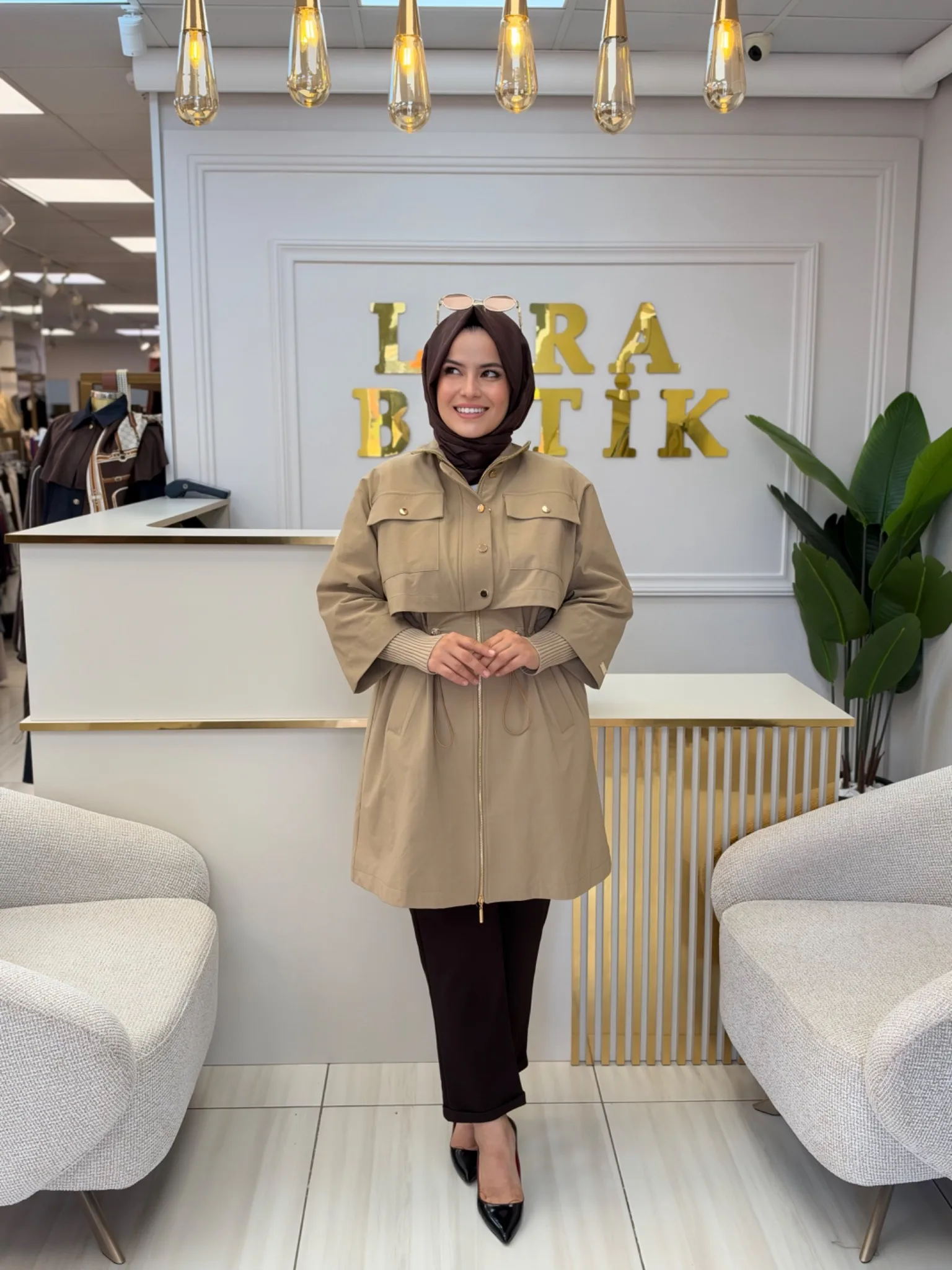 MARCHA KOLLARI TRİKO DETAYLI TRENCH Camel