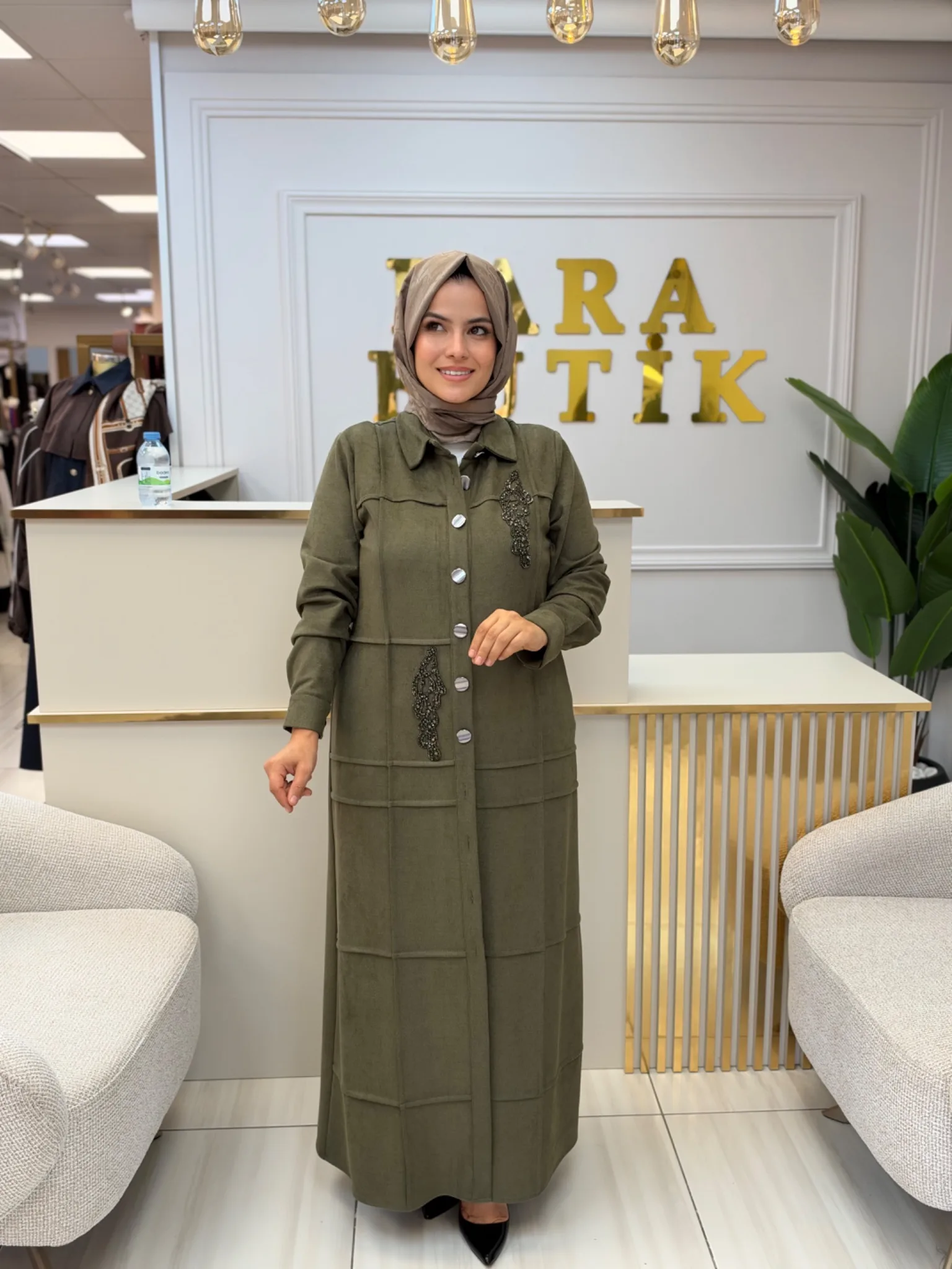 GİZEMLİ TAŞ AKSESUARLI GİYÇIK Haki Yeşili