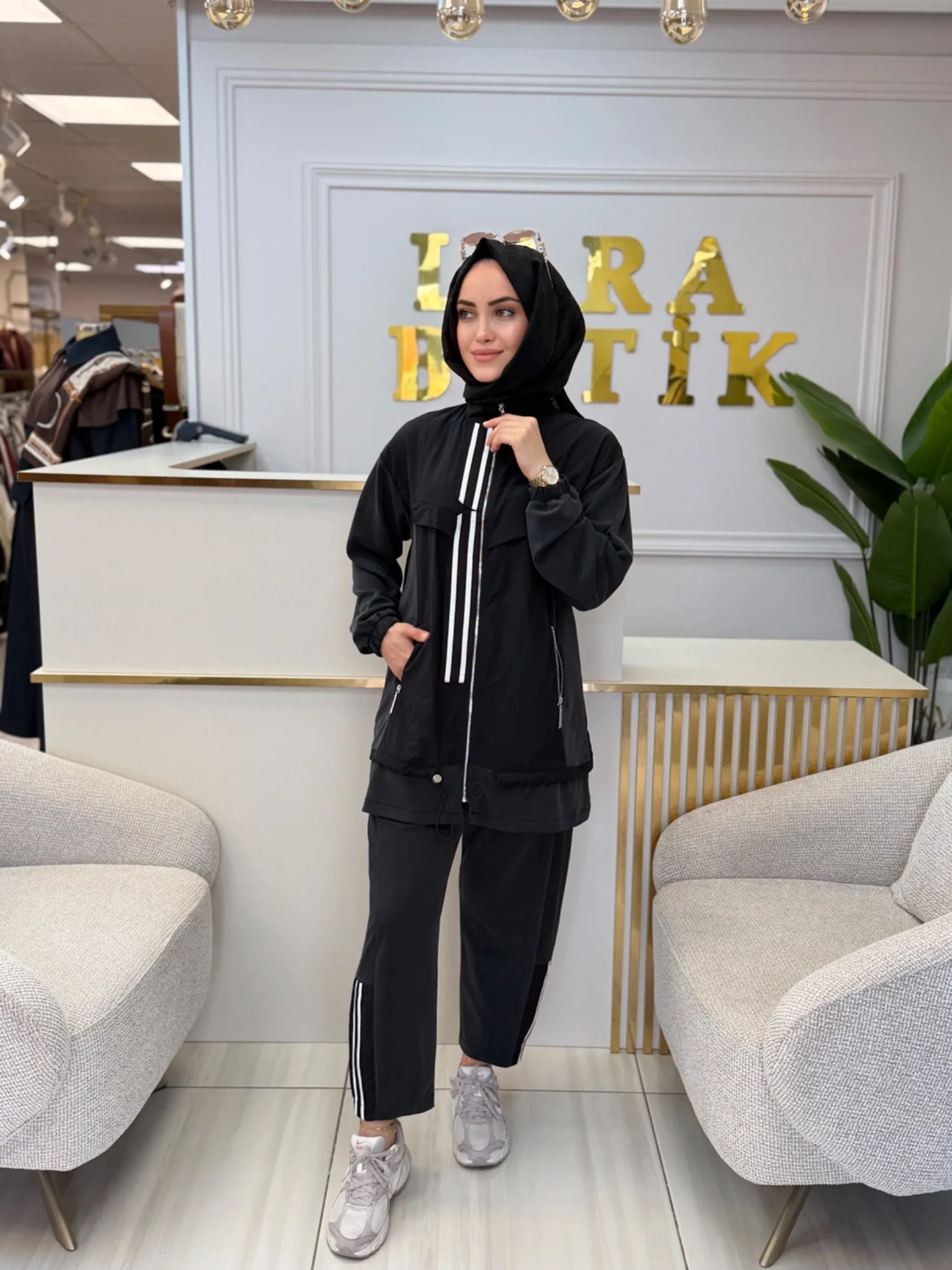 STELLA STORE ŞERİT DETAYLI FERMUARLI İKİLİ TAKIM Siyah