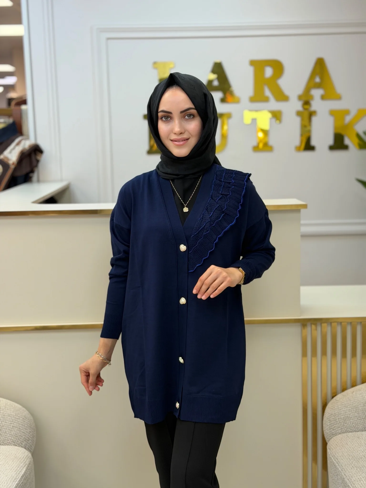 VİVALOLİTA FIRFIR DETAYLI TRİKO HIRKA Lacivert