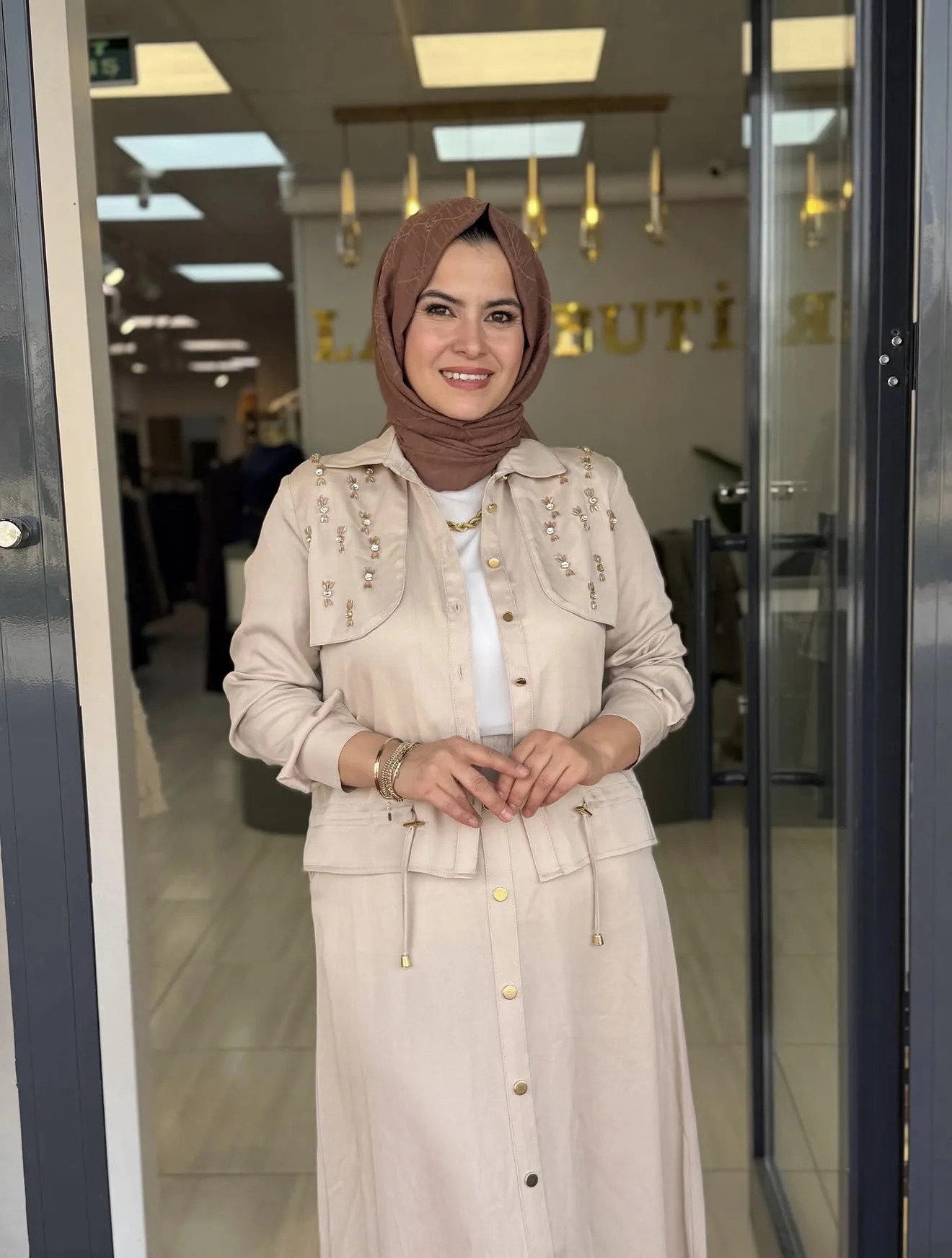 ETEKLİ TAKIM Bej 2