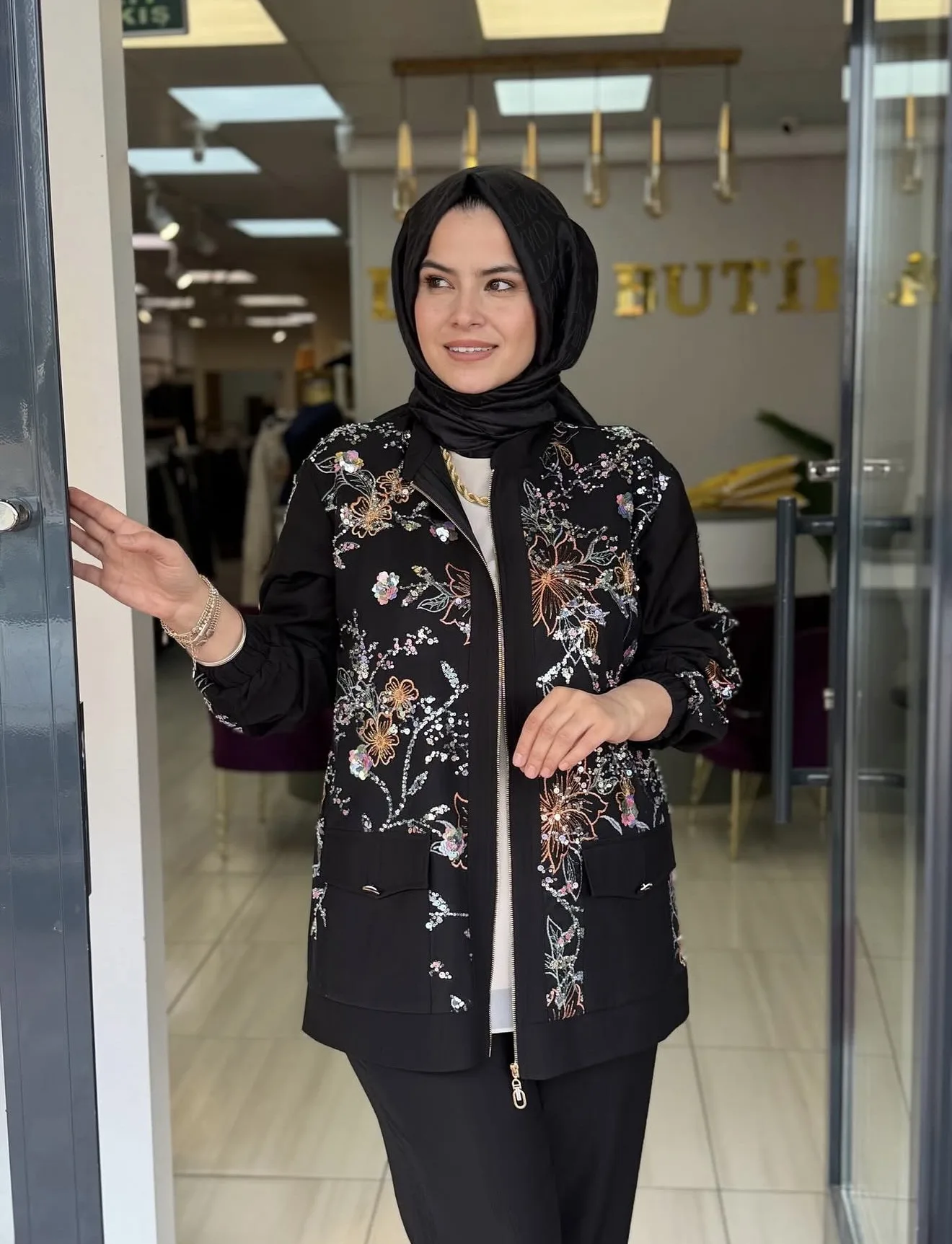 PANTOLONLU TAKIM Siyah 2