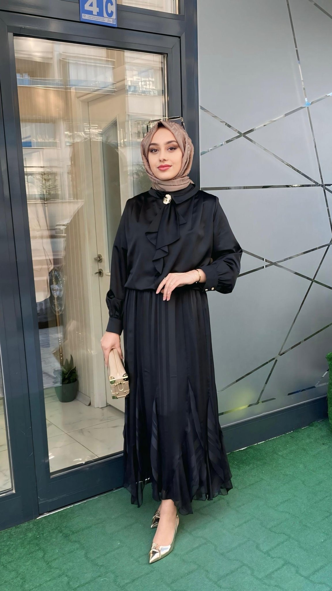 Selinada İkili Takım Siyah