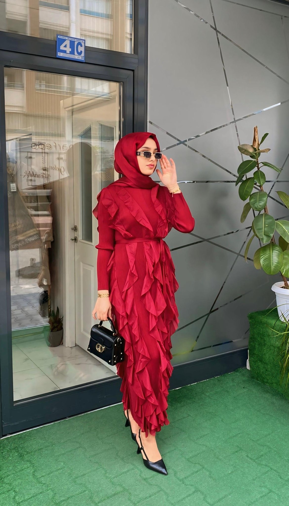 İthal Elbise Kırmızı