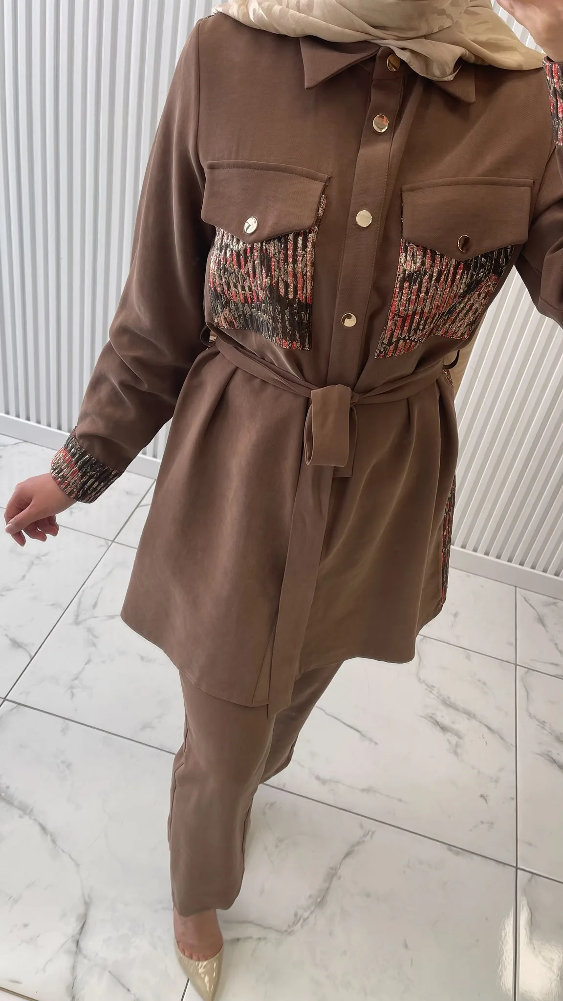 Selinada Kuşaklı İkili Takım Kahverengi 3