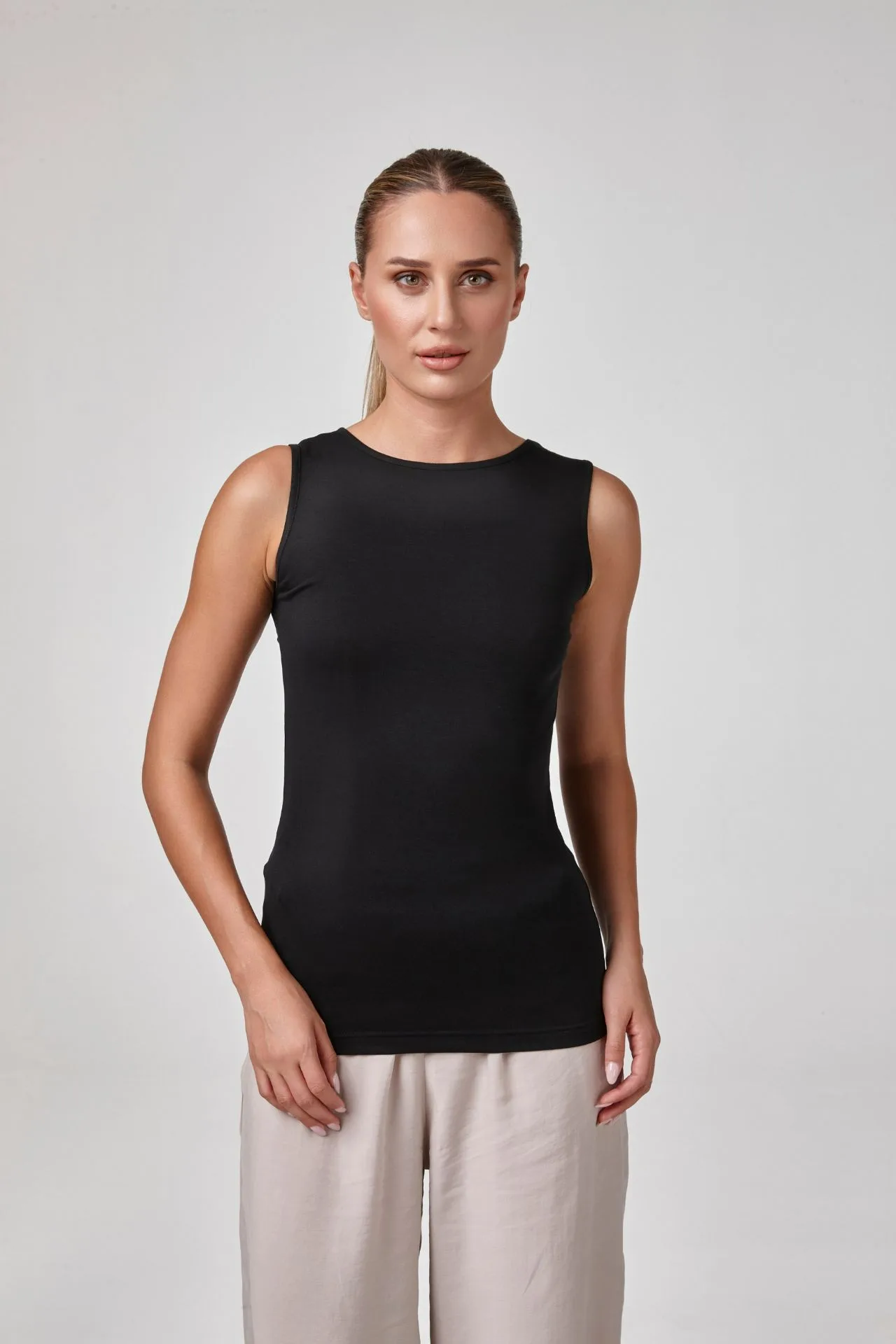 RELACTİVE P2603 KADIN KOLSUZ BODY T - SHİRT FIT KALIP Siyah