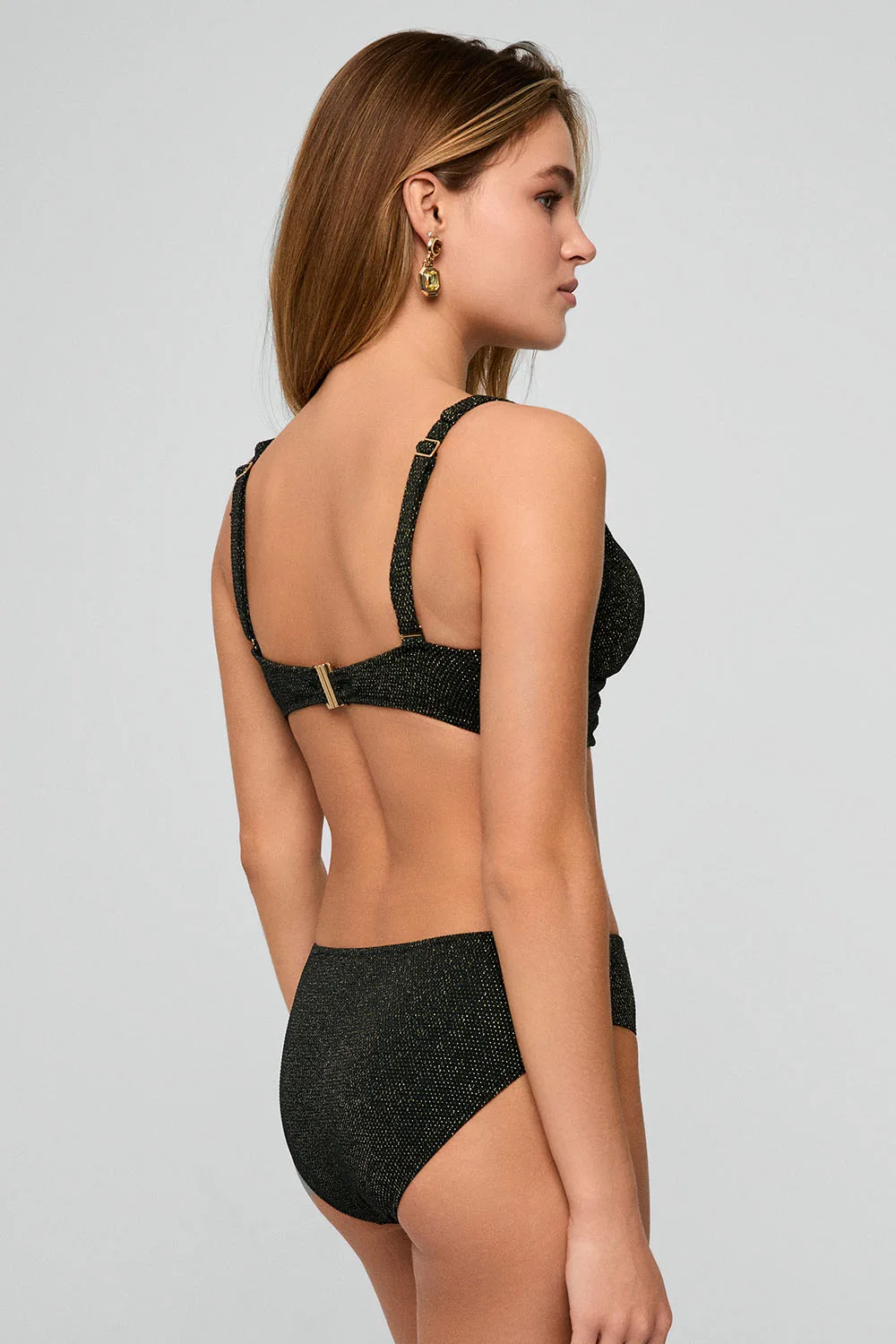 KOM Stavs Parlak Dokulu Kumaş Üçgen Bikini Siyah 2