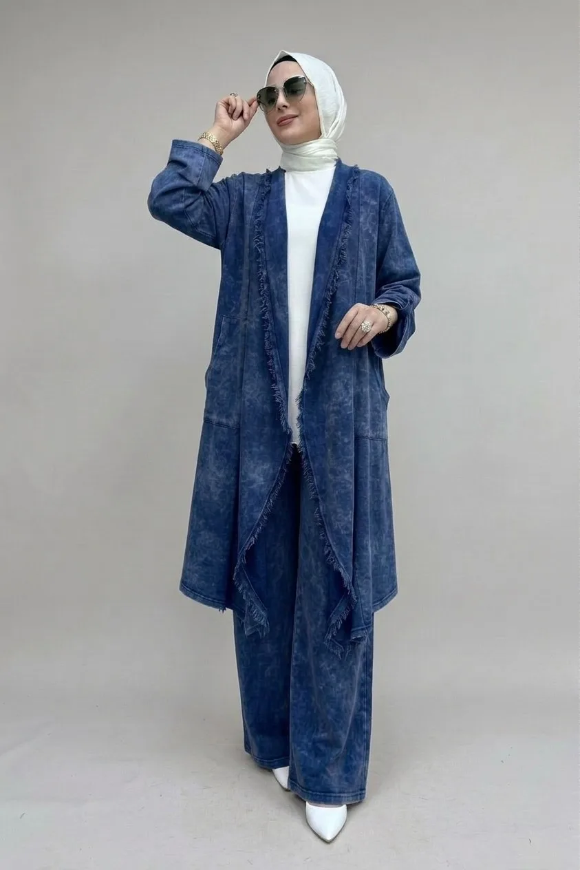 Lacivert